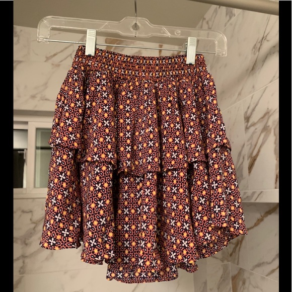 Tiger Lily skirt and blouse - Picture 5 of 9